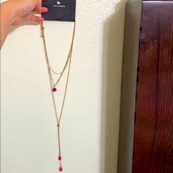 🖤NEW💕AVA & AIDEN 💕pink stone necklace - Picture 2 of 11